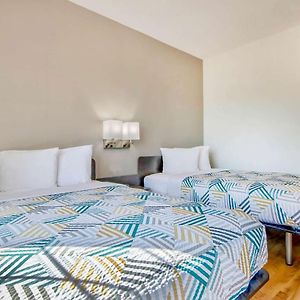 Quadruple Room Disability Access Roll Shower